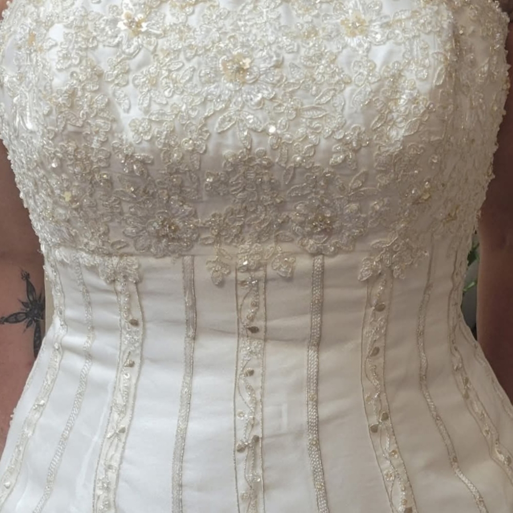 Ivory NEW With tags wedding dress